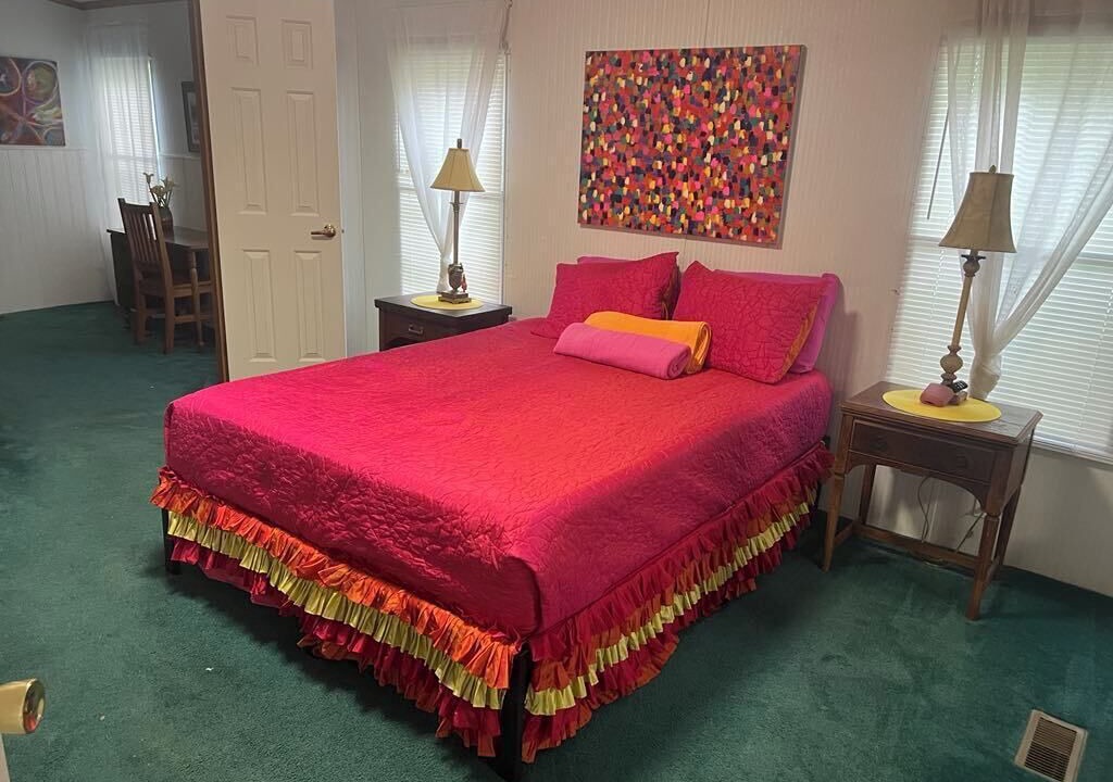 Photo of Bedroom in Downtown