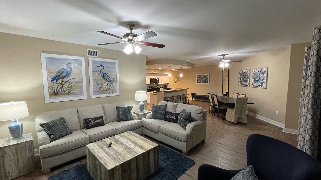 Photo of Livingroom in Mexico Beach