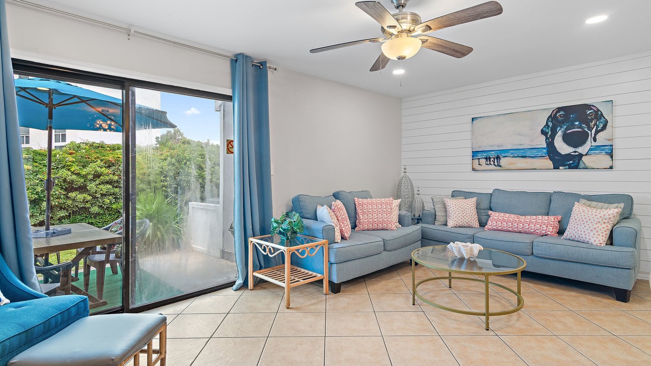Photo of Livingroom in Destin