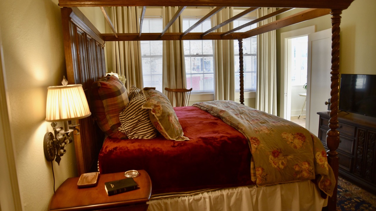 Photo of Bedroom in Texarkana
