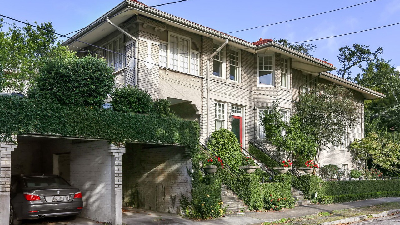 Photo of Outdoor in Uptown Historic District