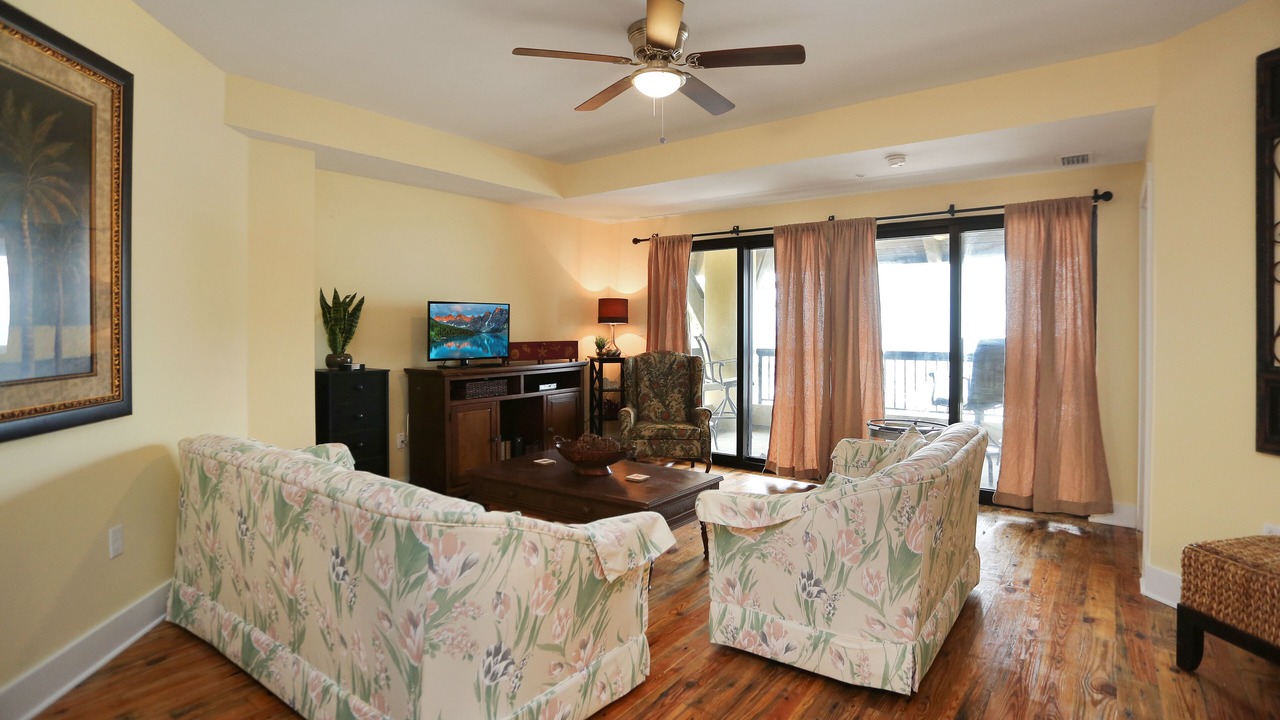 Photo of Bedroom in Mexico Beach