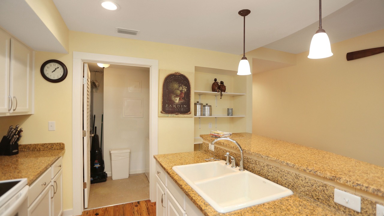 Photo of Bedroom in Mexico Beach