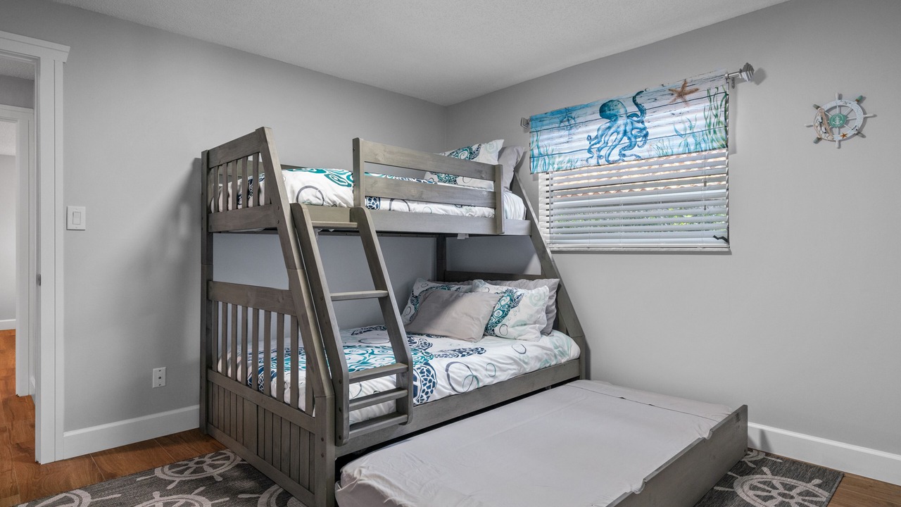 Photo of Bedroom in Baywood Village