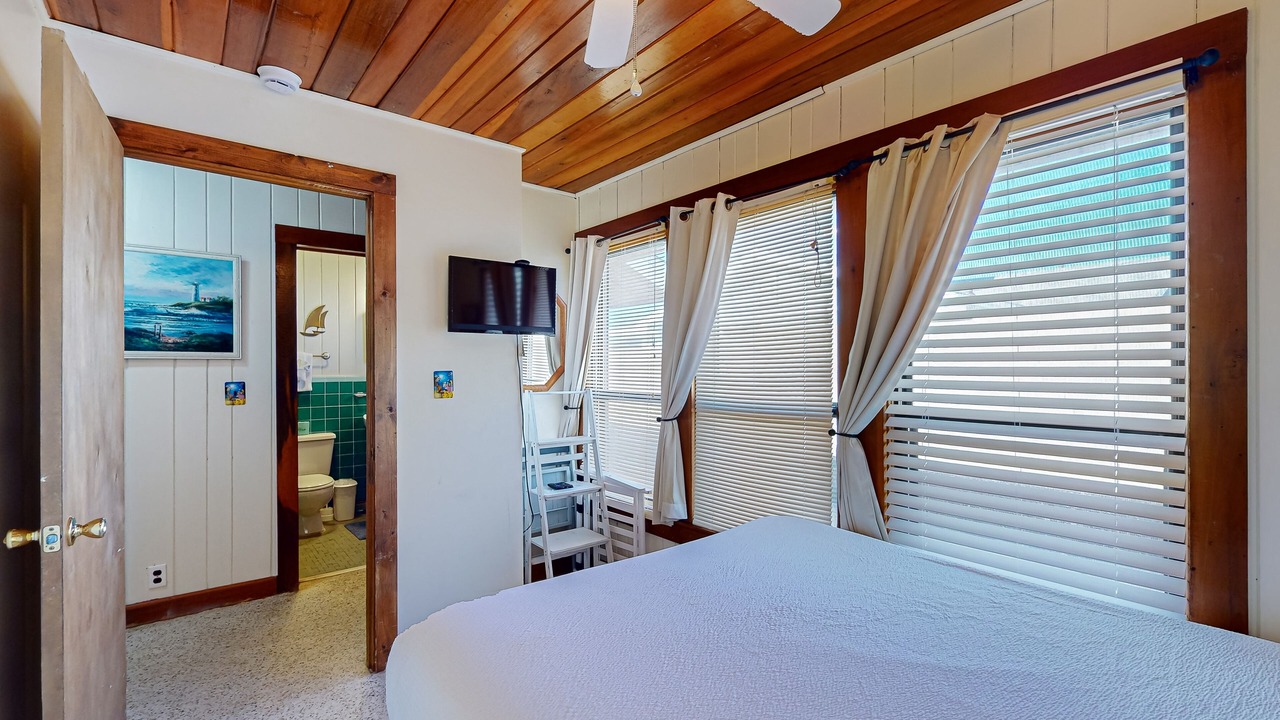 Photo of Bedroom in Bahama Beach