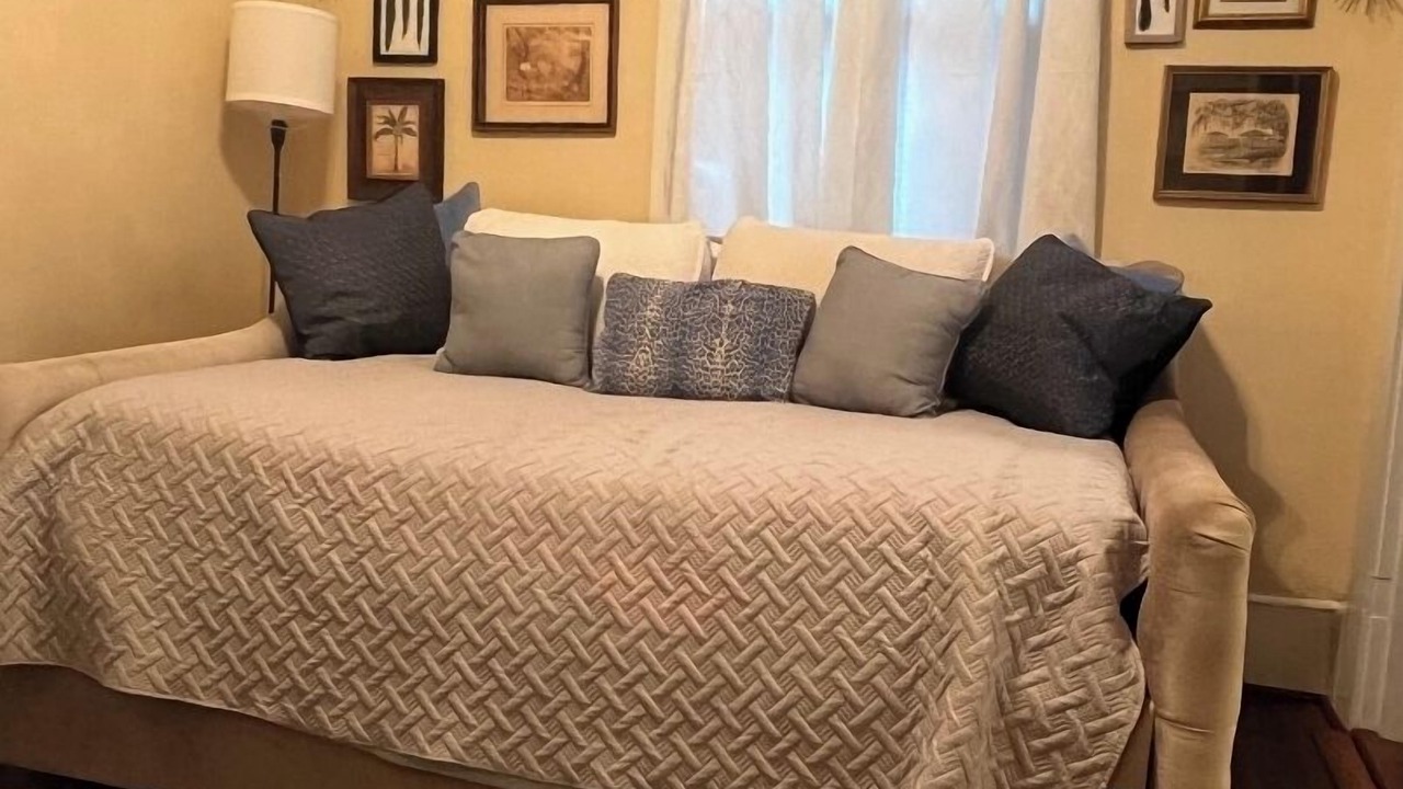 Photo of Bedroom in Downtown
