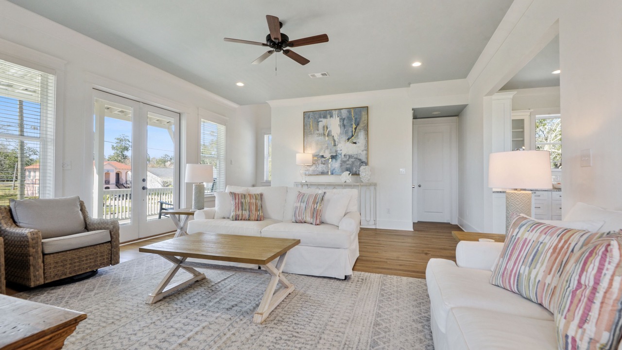 Photo of Livingroom in Pass Christian