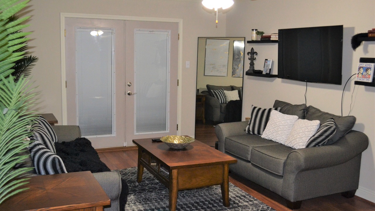 Photo of Livingroom in Metairie
