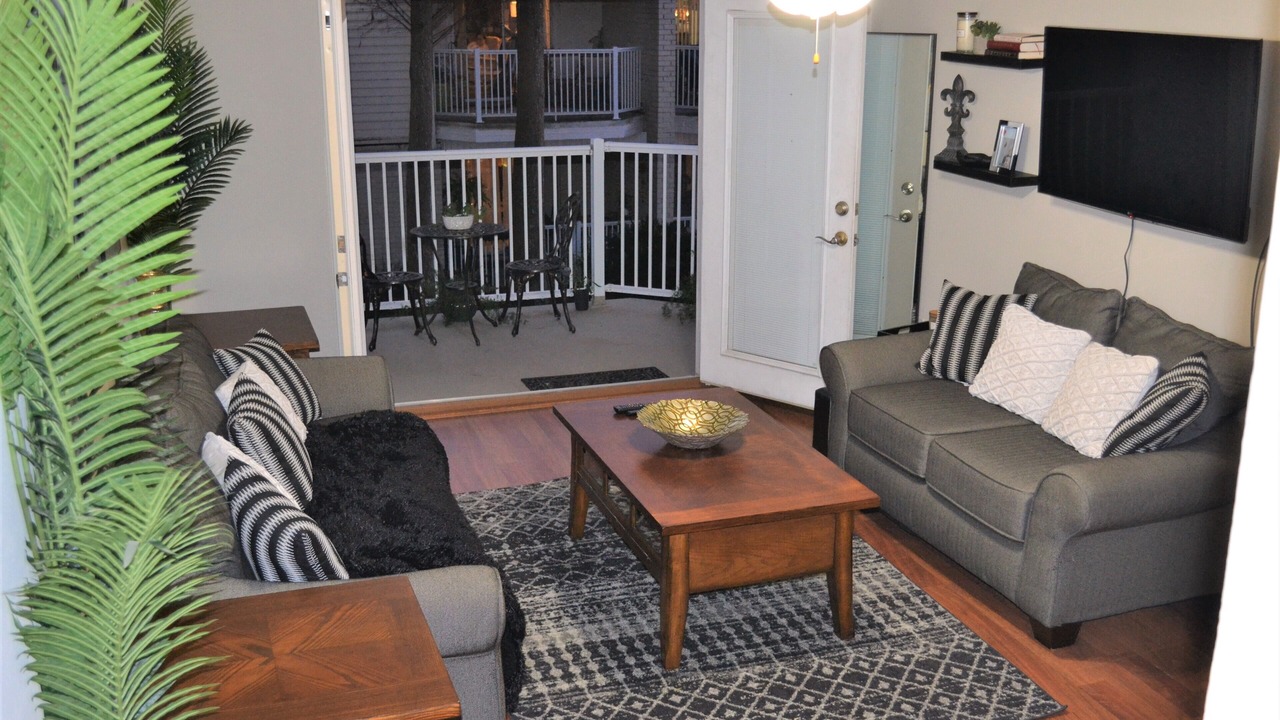 Photo of Livingroom in Metairie