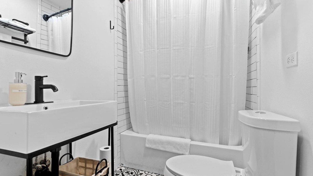 Photo of Bathroom in Faubourg Marigny