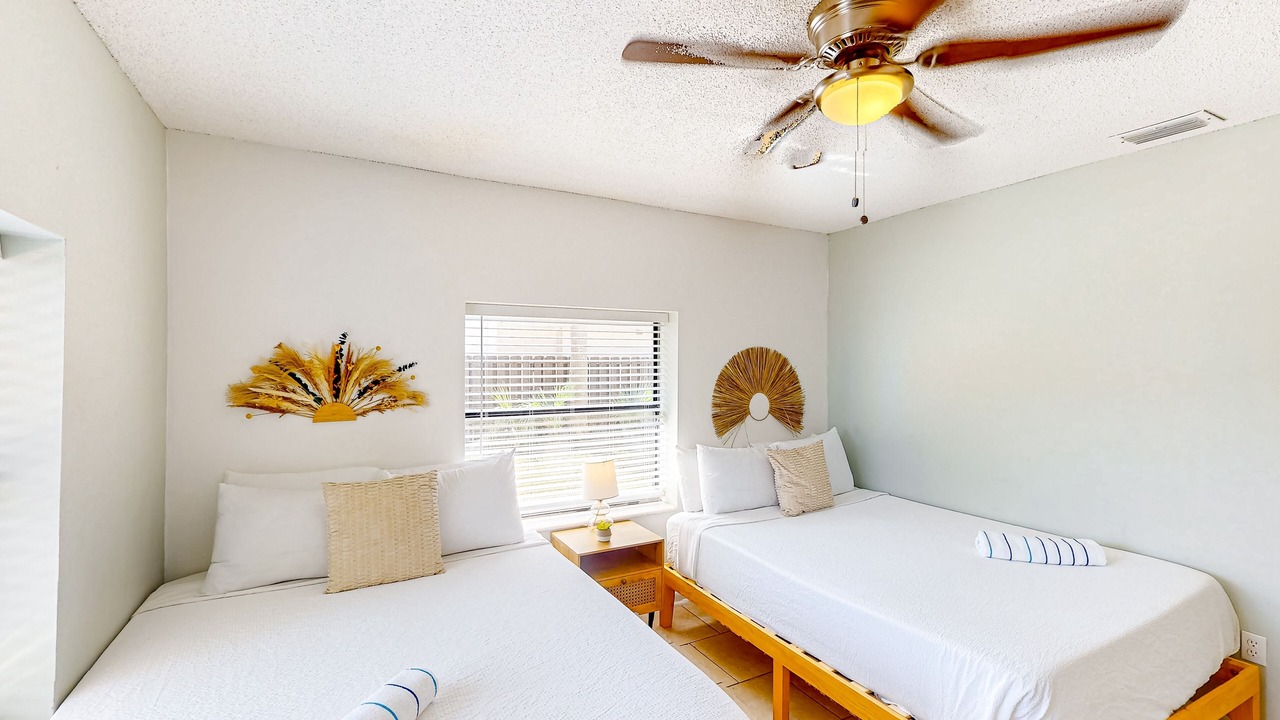 Photo of Bedroom in Bahama Beach
