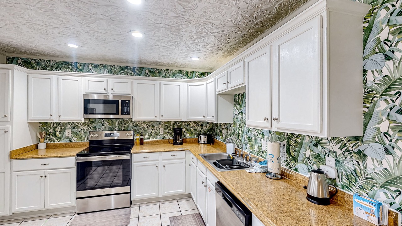 Photo of Kitchen in Bahama Beach