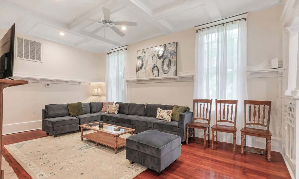 Photo of Livingroom in Touro