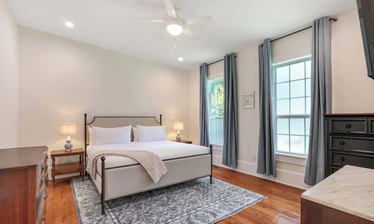 Photo of Bedroom in Touro