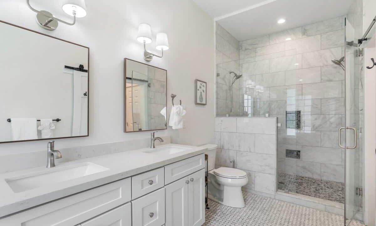 Photo of Bathroom in Touro