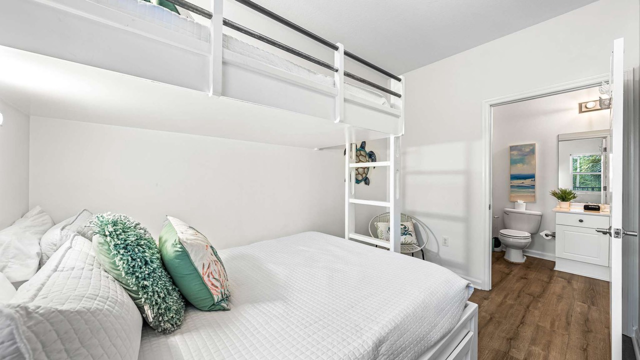 Photo of Bedroom in Frangista Beach