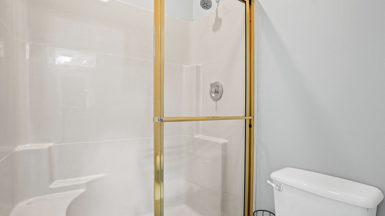 Photo of Bathroom in Upper Grand Lagoon