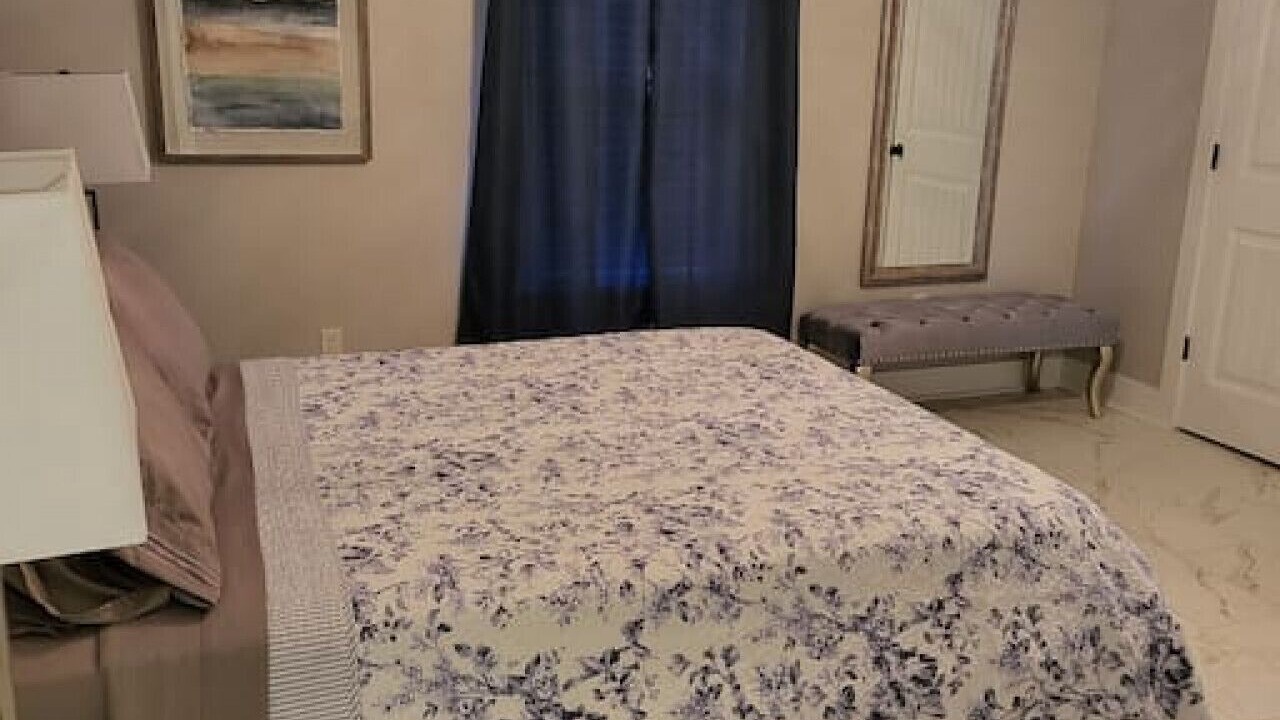 Photo of Bedroom in Shoreline Park