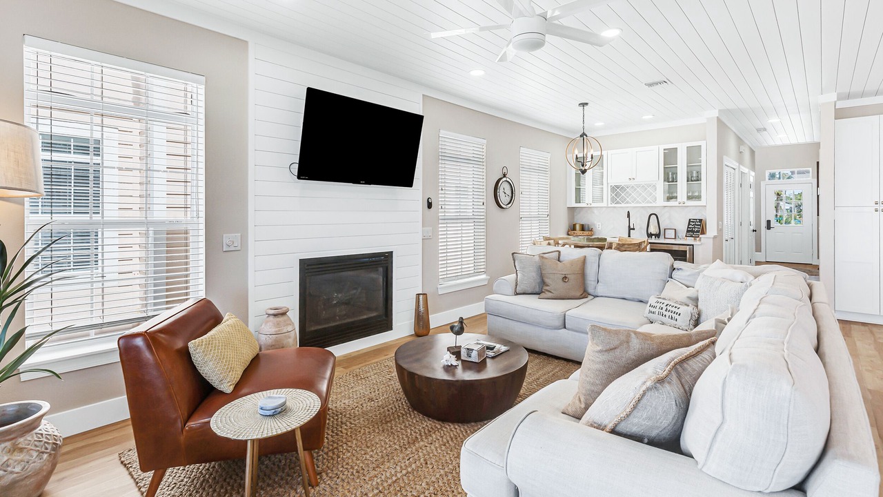 Photo of Livingroom in Laguna Beach Estates