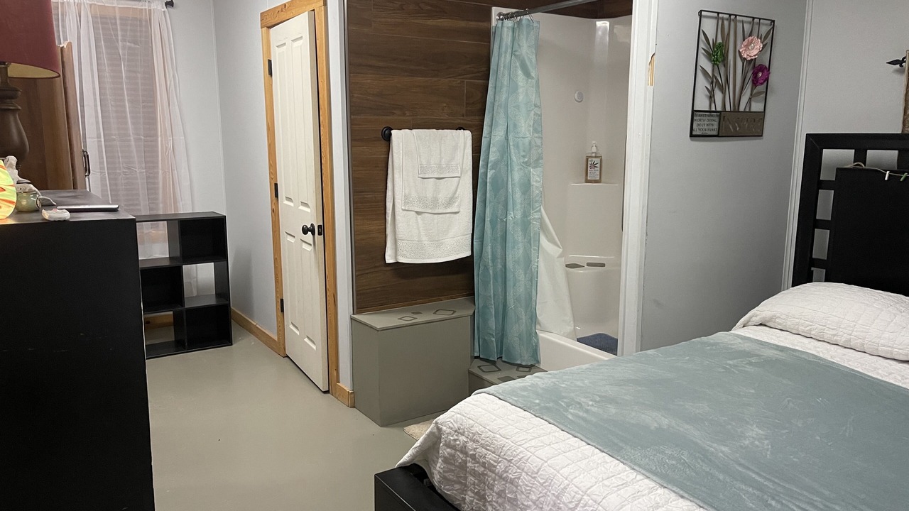 Photo of Bedroom in Abbeville
