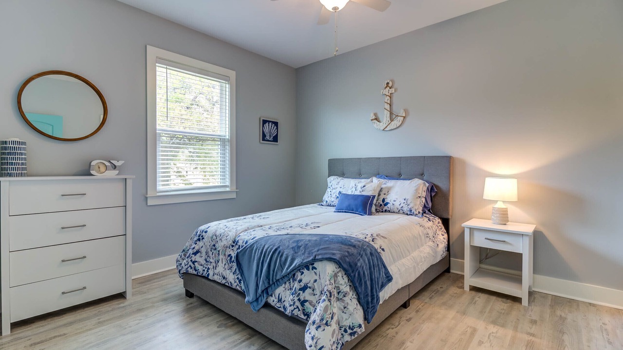 Photo of Bedroom in Mississippi City