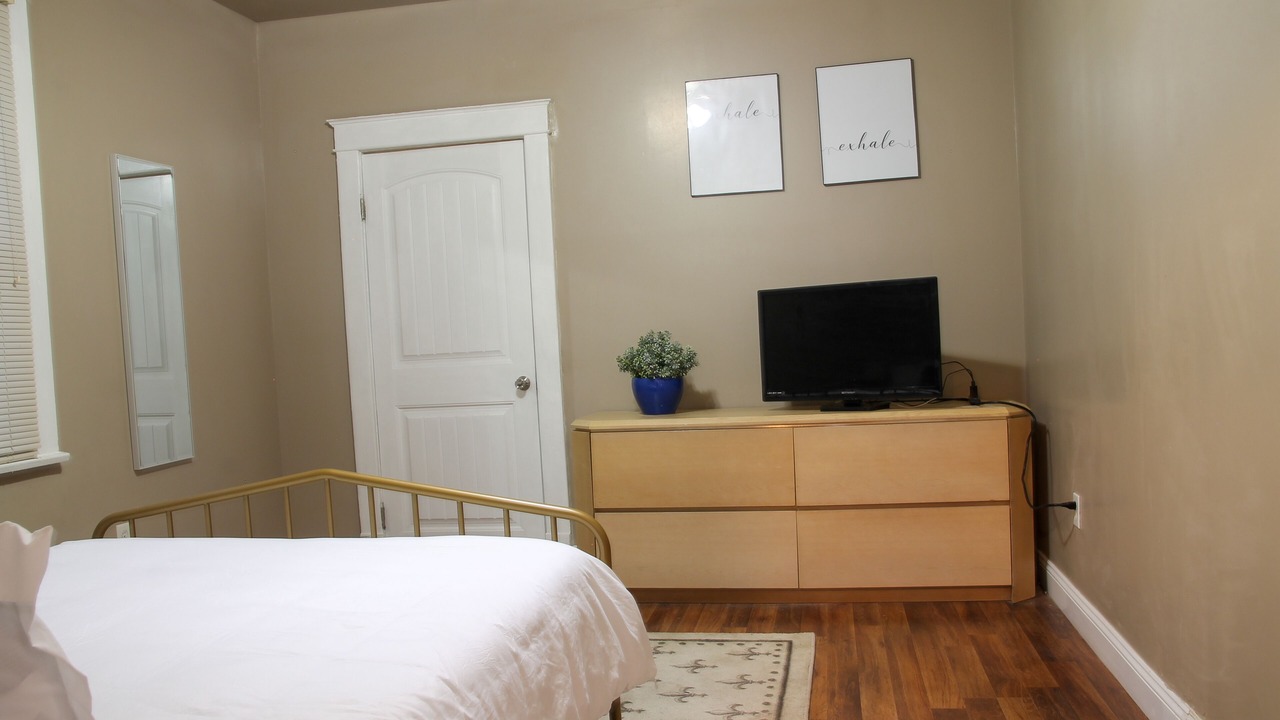 Photo of Bedroom in Marlyville - Fontainebleau