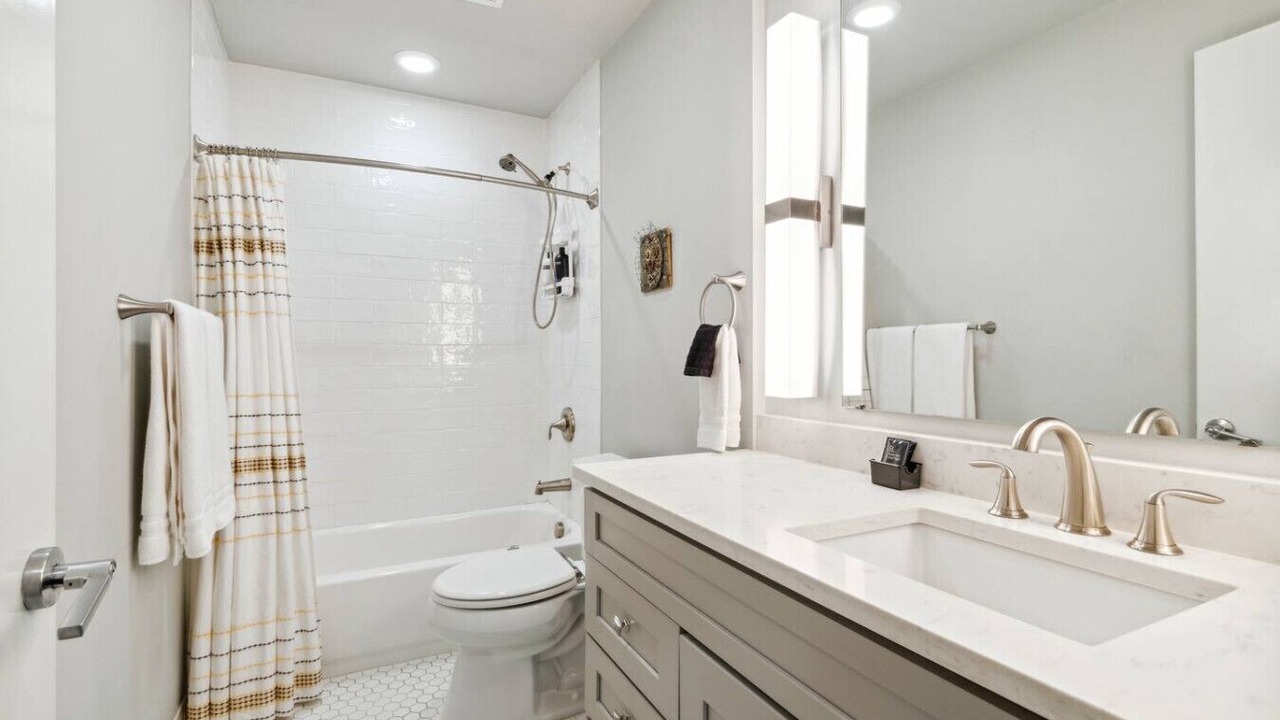 Photo of Bathroom in Bywater