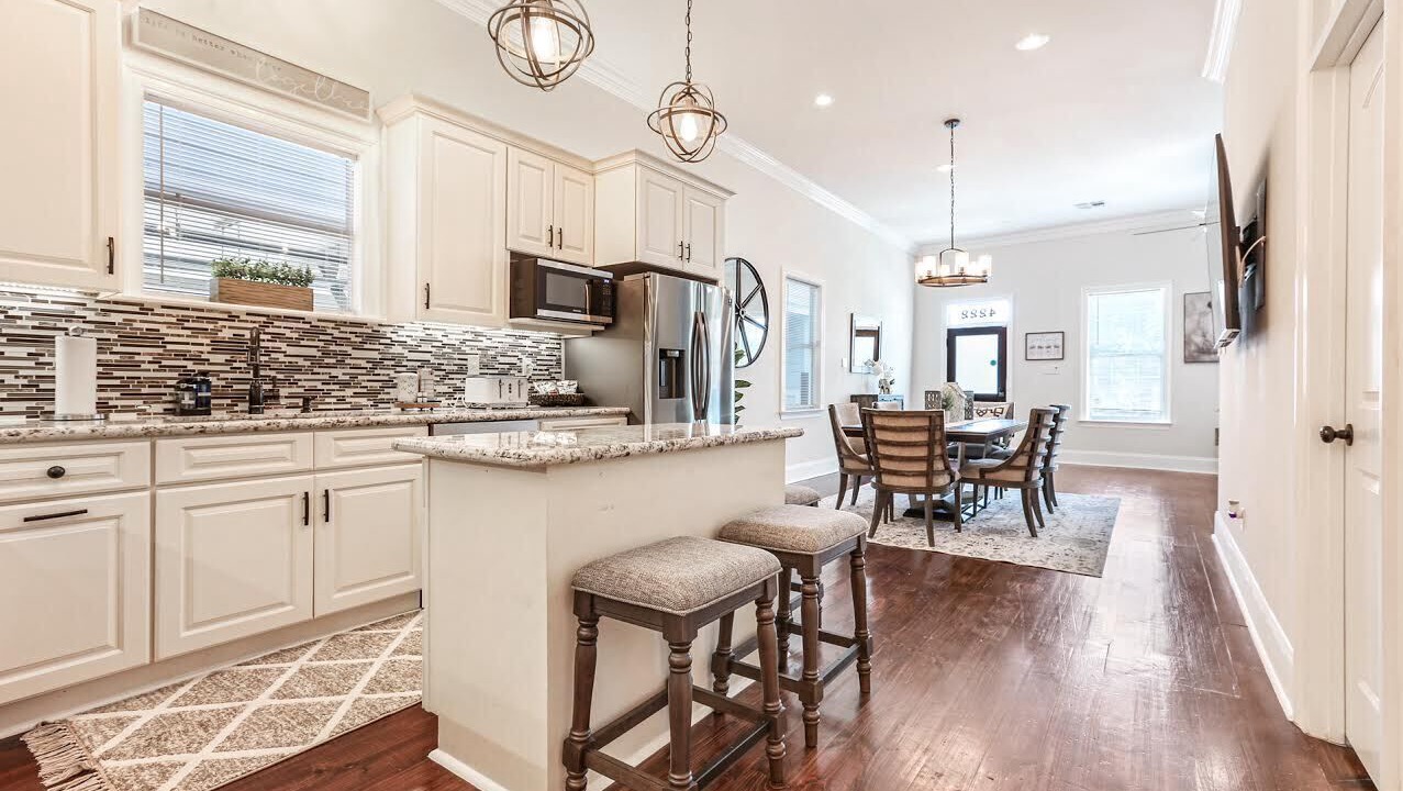 Photo of Kitchen in Mid-City