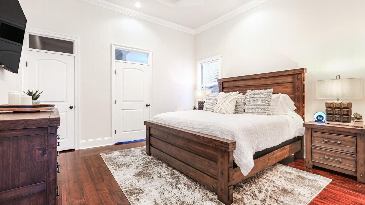 Photo of Bedroom in Mid-City