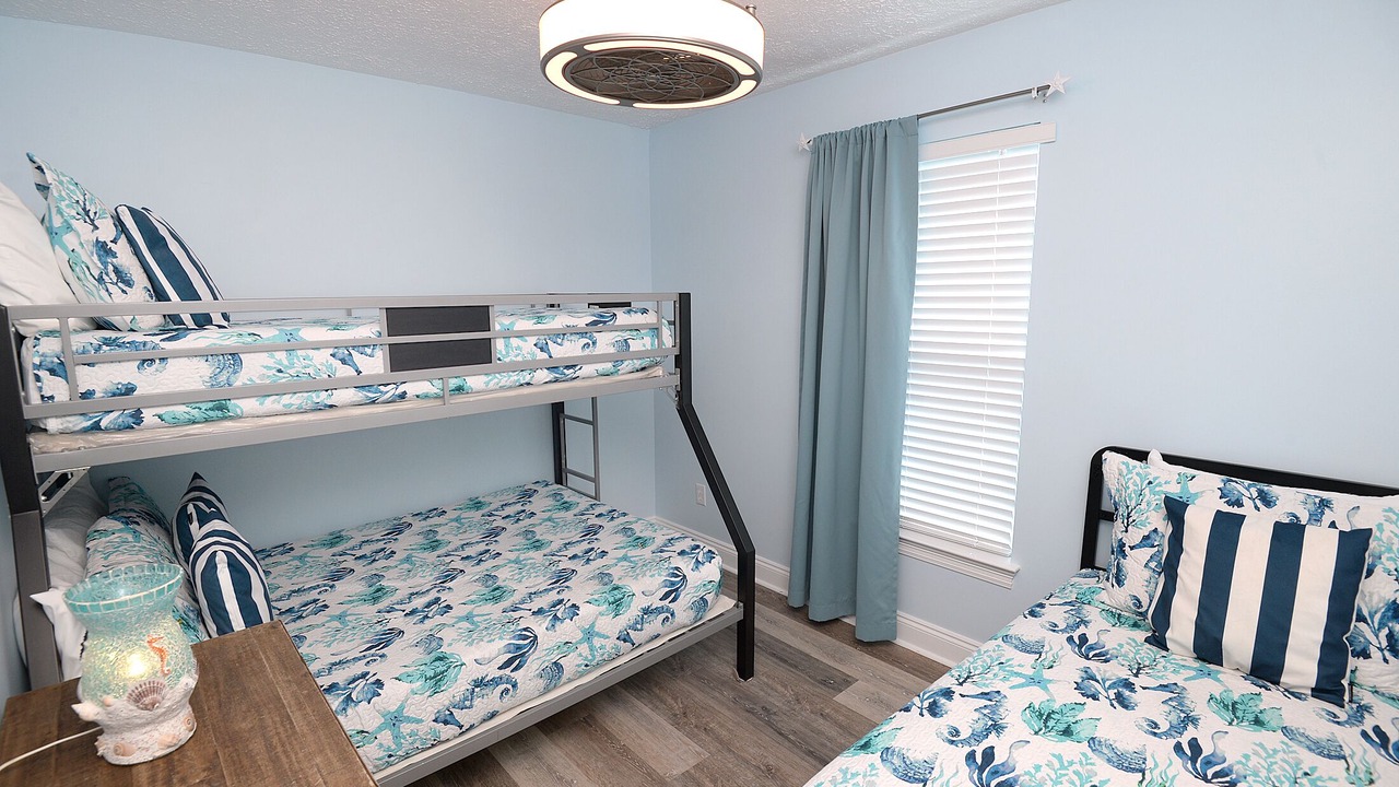 Photo of Bedroom in Laguna Beach Estates