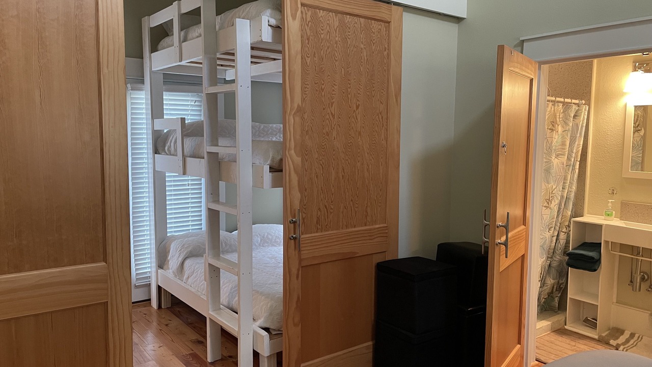 Photo of Bedroom in Carrabelle