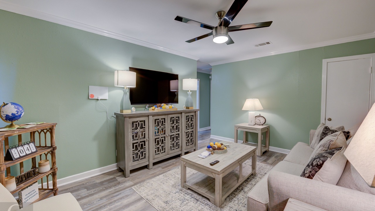 Photo of Bedroom in Highland Historic District