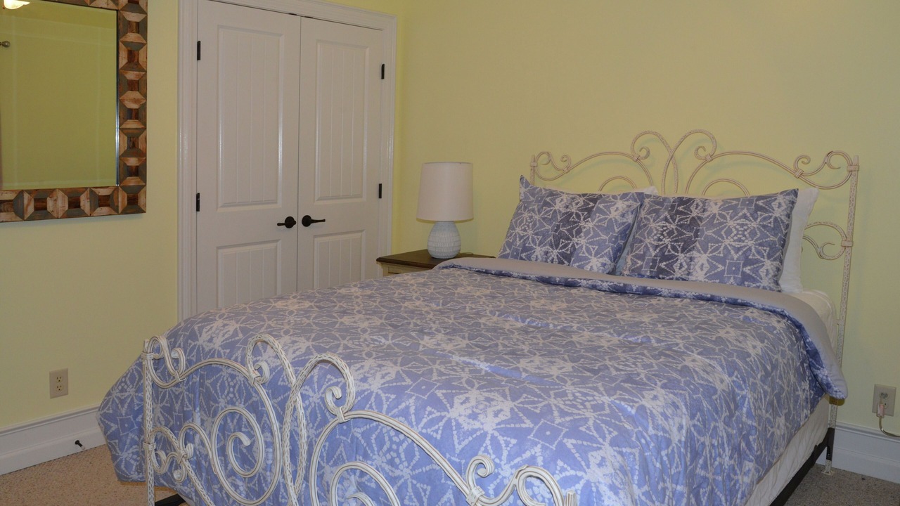 Photo of Bedroom in Dadeville