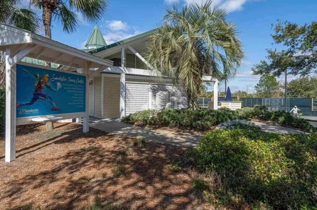 Photo of Outdoor in Baytowne Wharf
