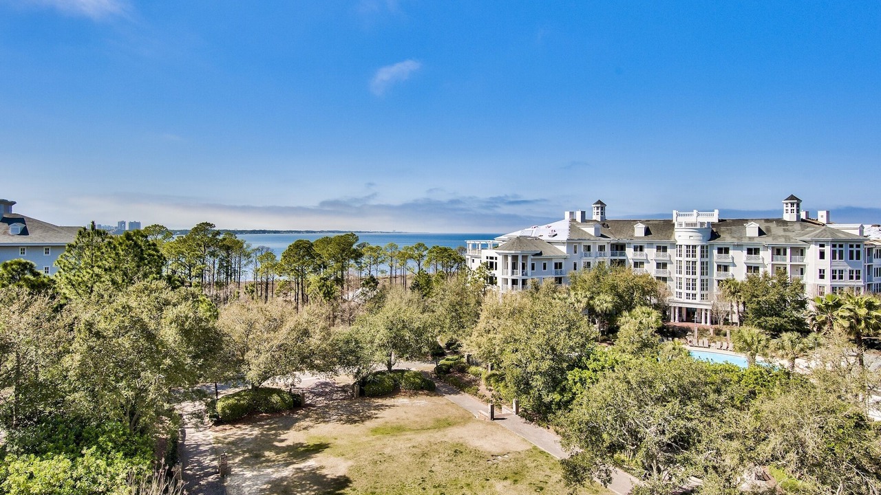 Photo of Outdoor in Baytowne Wharf