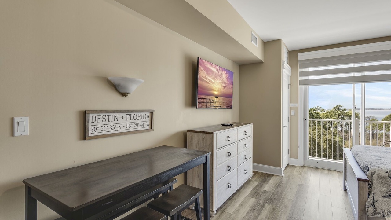 Photo of Bedroom in Baytowne Wharf