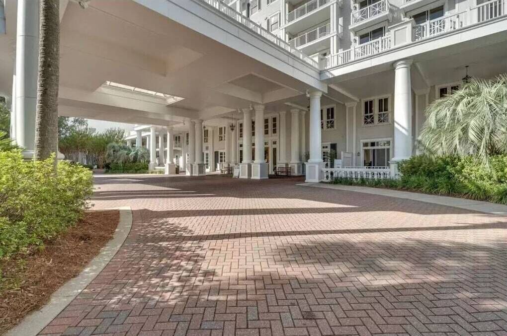 Photo of Outdoor in Baytowne Wharf