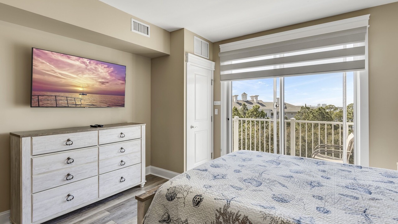 Photo of Bedroom in Baytowne Wharf