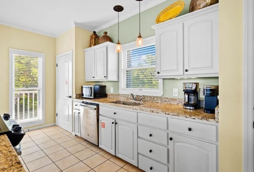 Photo of Kitchen in Treasure Beach Village