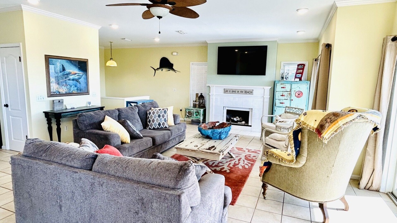 Photo of Livingroom in Treasure Beach Village