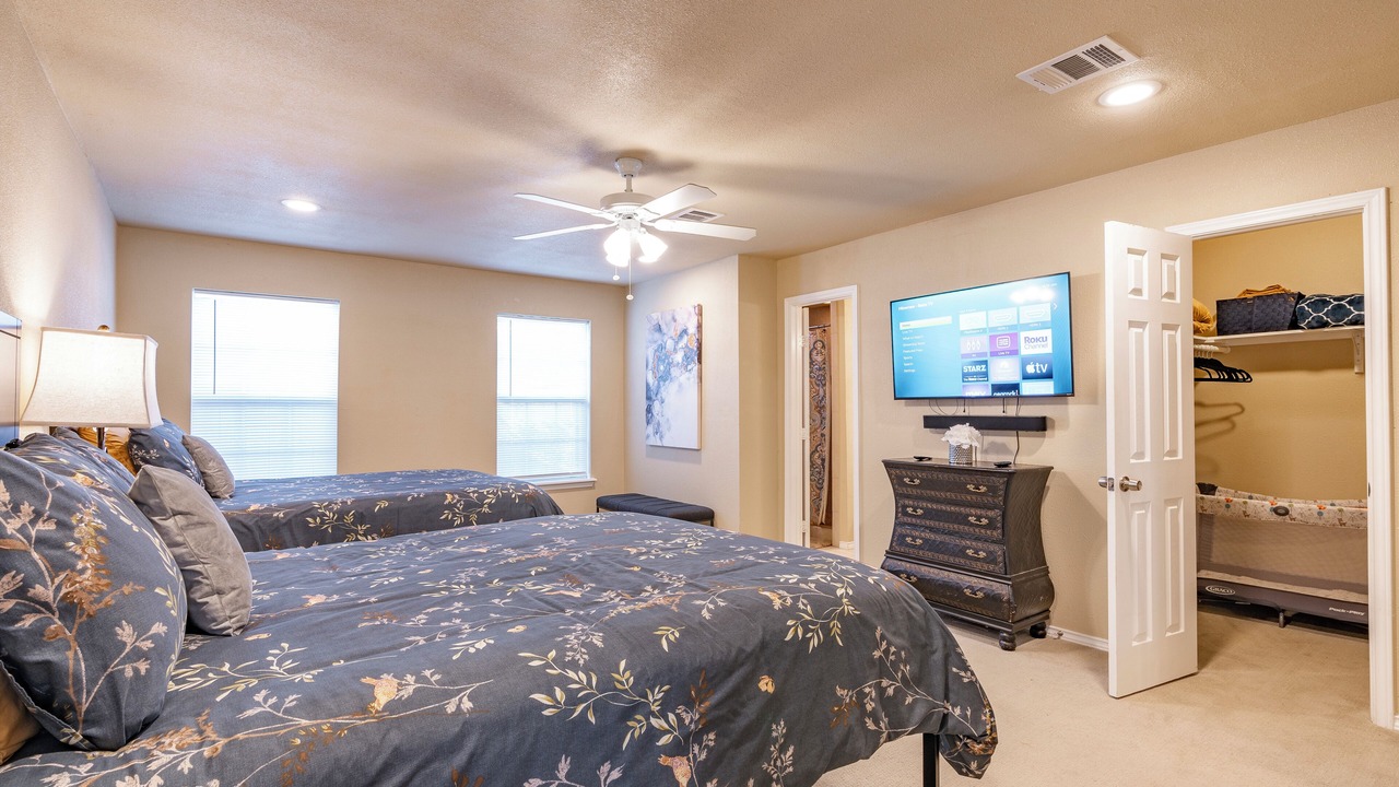 Photo of Bedroom in Northeast Carrollton