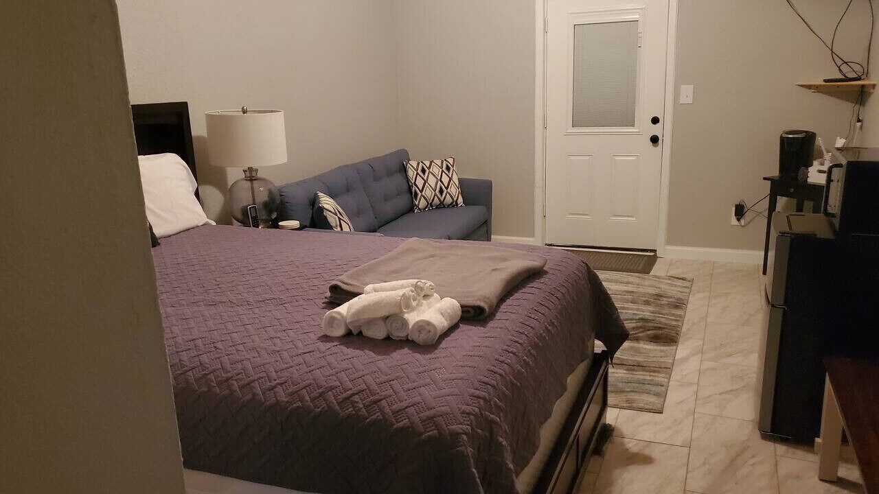 Photo of Bedroom in Carrabelle