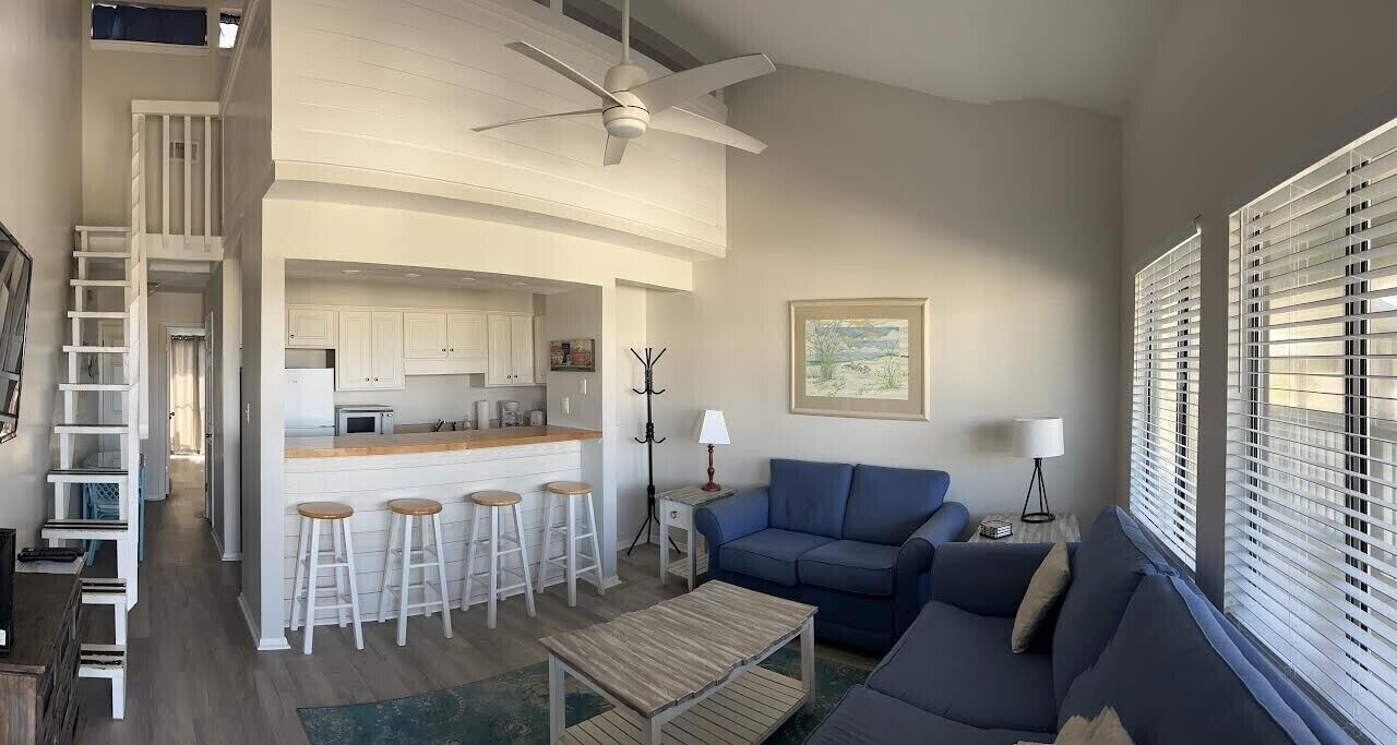 Photo of Livingroom in Holiday Beach