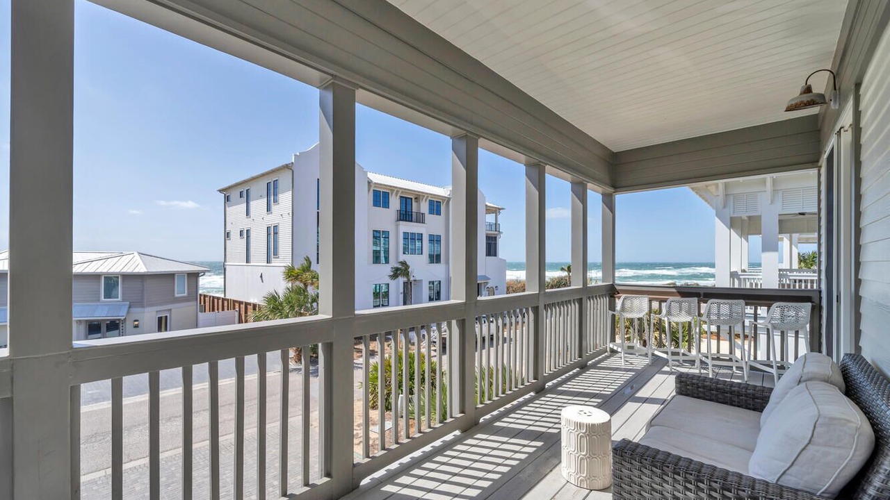 Photo of Patio Balcony in Inlet Beach