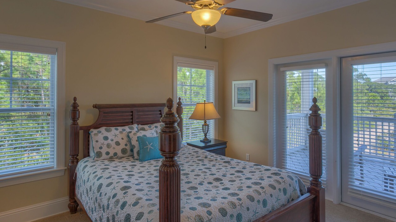 Photo of Bedroom in Sea Palm Village