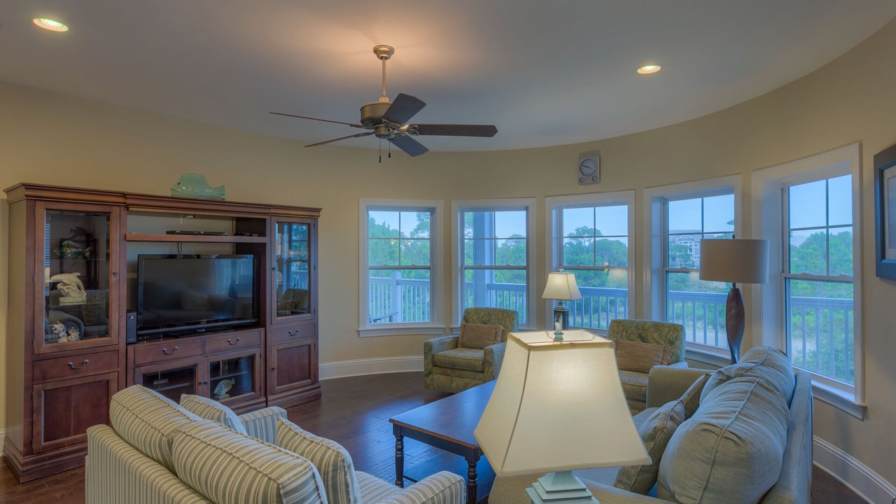 Photo of Livingroom in Sea Palm Village