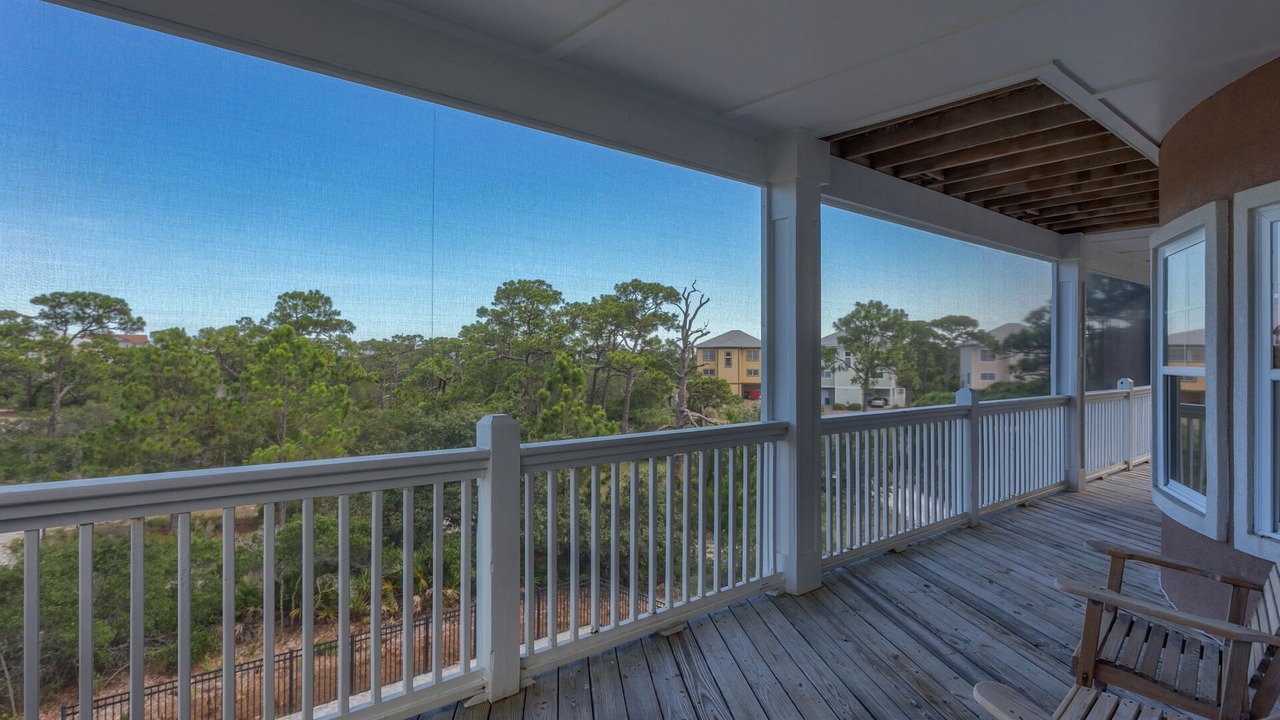 Photo of Patio Balcony in Sea Palm Village