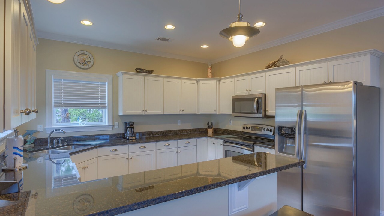 Photo of Kitchen in Sea Palm Village