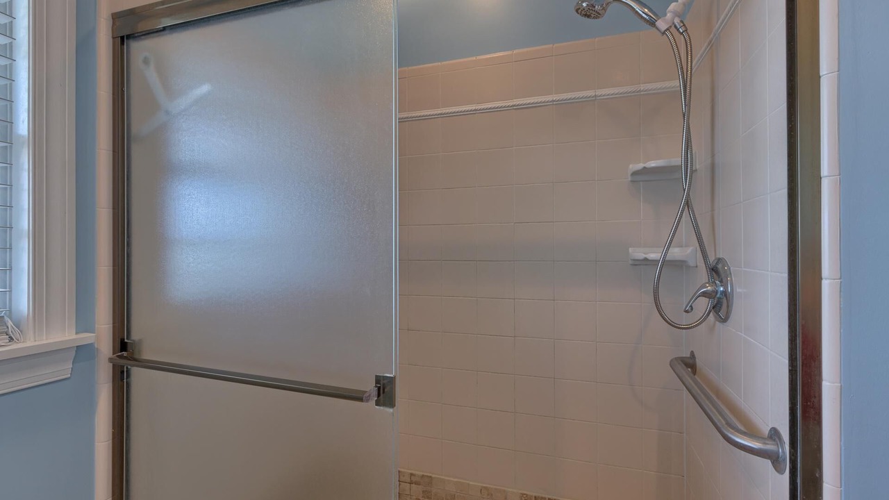 Photo of Bathroom in Treasure Beach Village