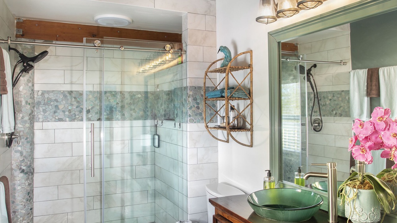 Photo of Bathroom in Bay Point
